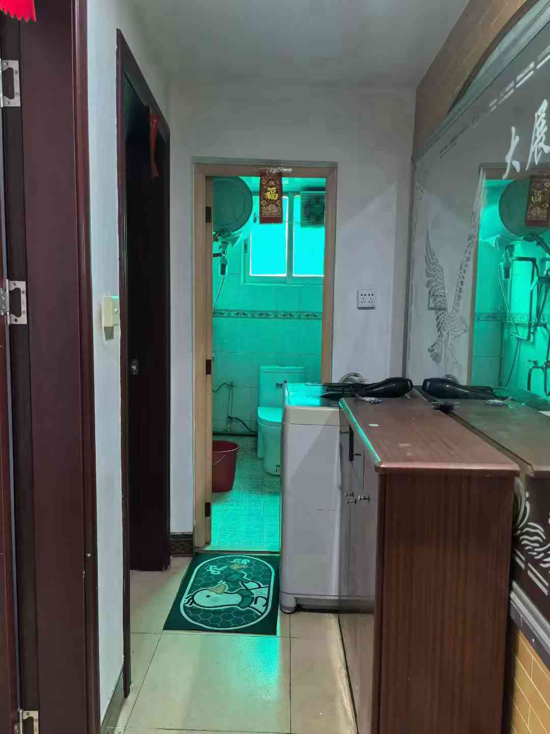 江北陂塘侨苑综合楼 加装电梯3楼 4房2卫 首次出租 拎包入住 租1200元 