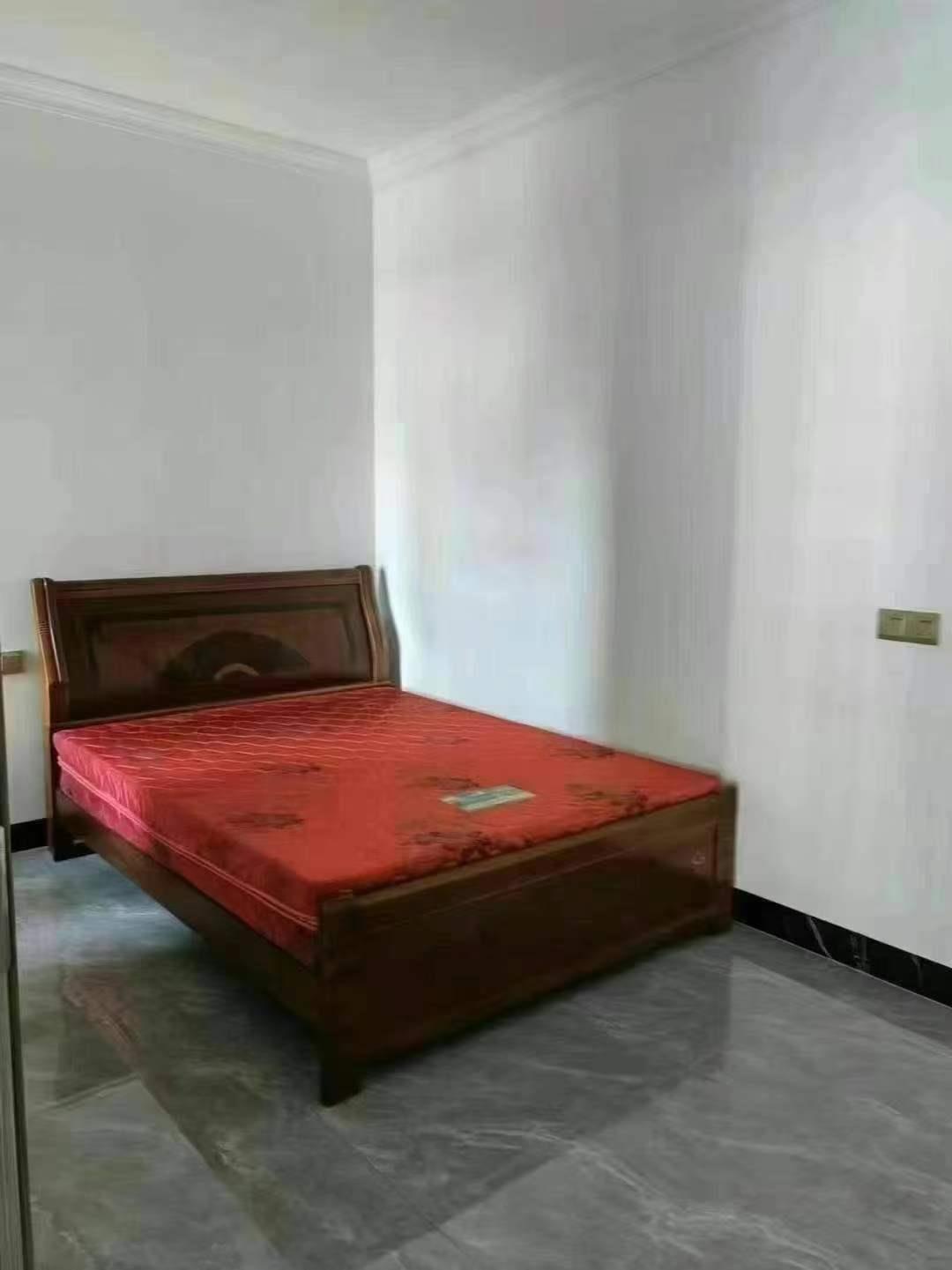 出租【锦绣首府】南向3房出租中间楼 面积110平方 全屋家私家电 拎包入住 租2100元 押二付一 