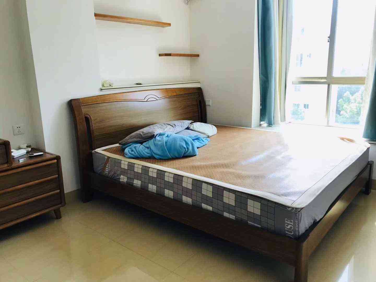 南馨雅苑步梯5楼2房80平 售29.8万 拎包入住约看