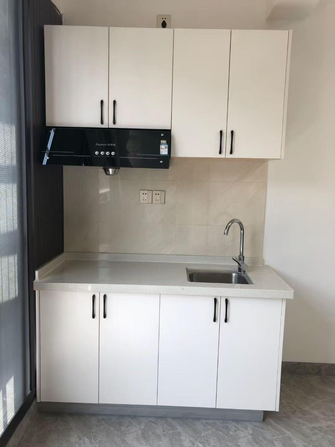 出租公寓御元阳光城1房1厅公寓 家私家电齐全 拎包入住 租金1100元 押二付一 一年起租