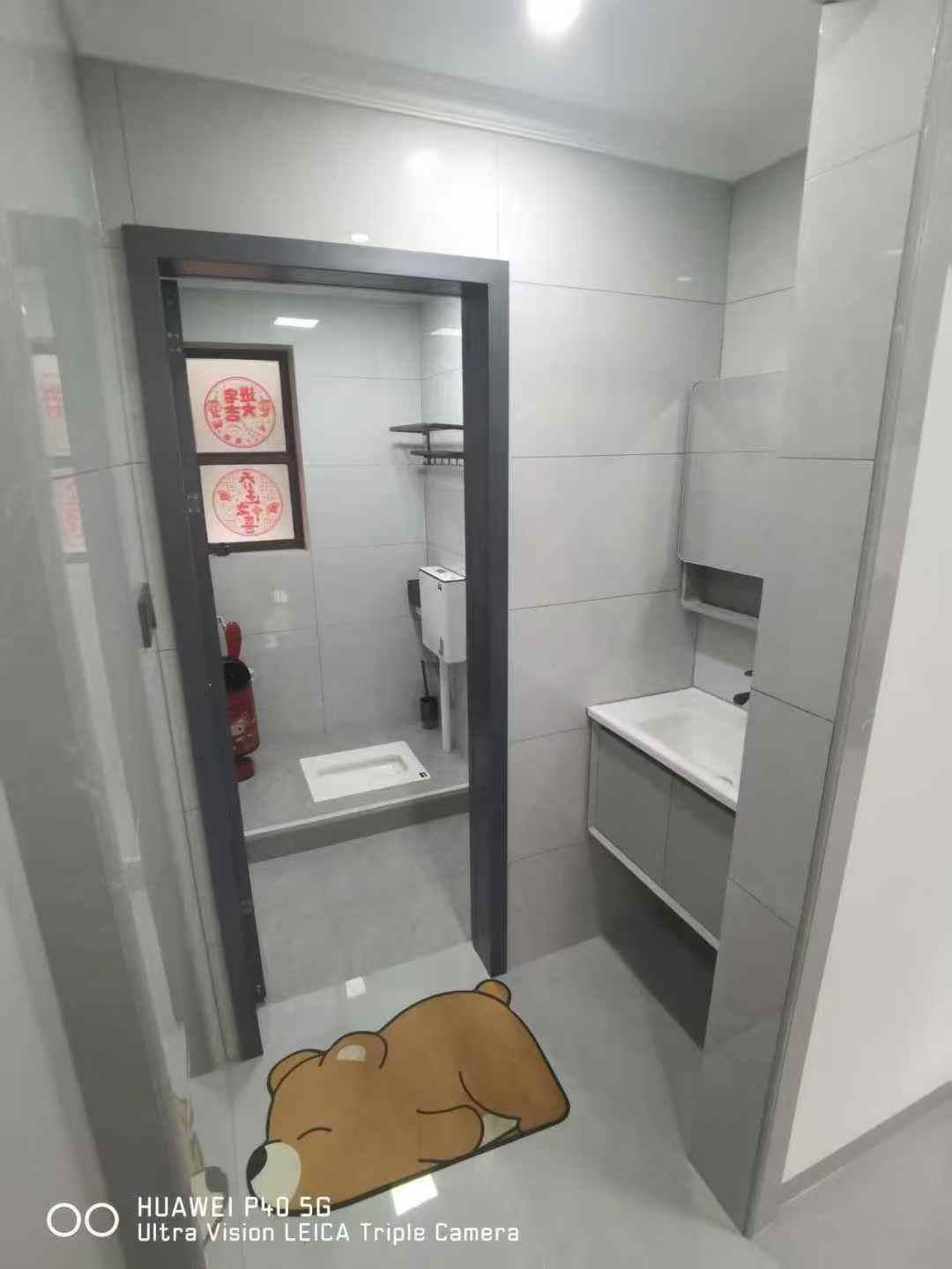 出租富力城五期 3房2厅2卫 95平方 电梯中高楼层 豪华装修 家私家电齐全 拎包入住 压二付一 一年起租 租1700/月（不包物业）看房方便阿芬小繁